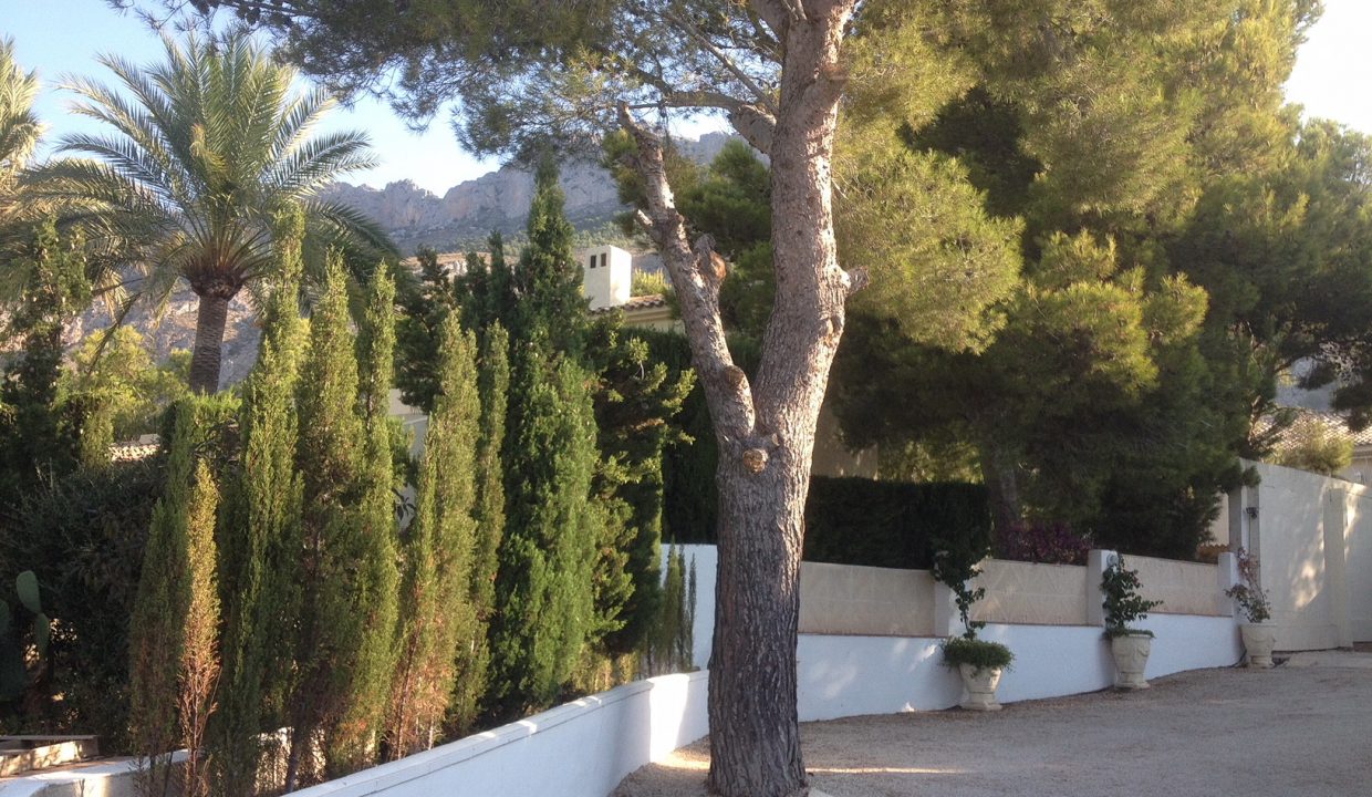 3102-32-holiday-let-villa-in-altea-la-vella-private-pool-garden-elena-hills