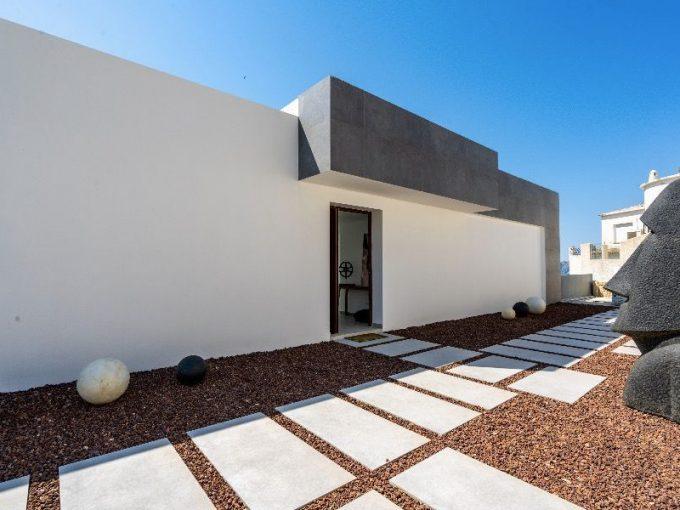 Brand new luxury high quality villa with spectacular panoramic views in Moraira, el portet